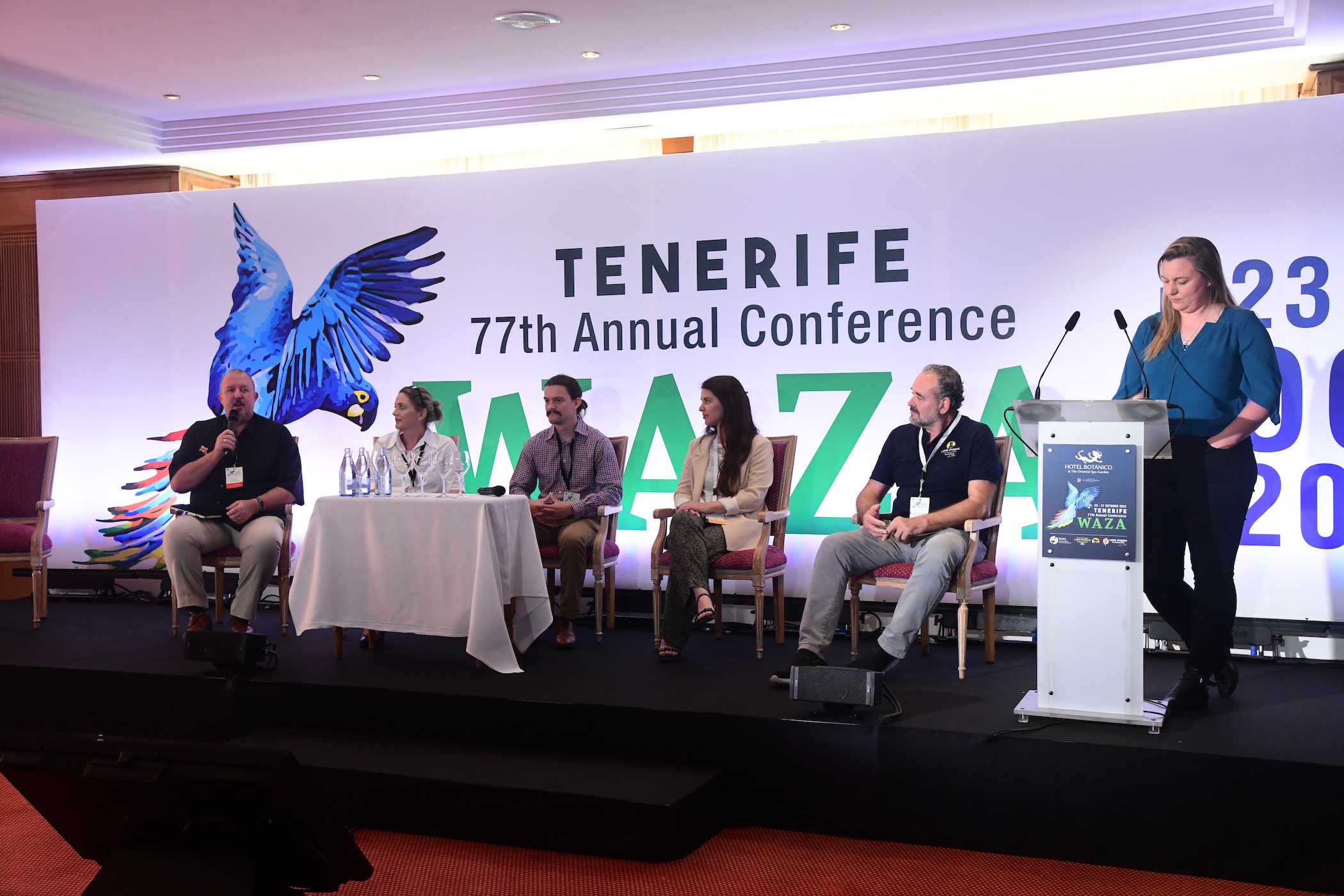 Loro Parque alberga la reunión mundial de zoos y acuarios